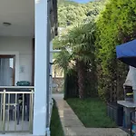 Villa منظر *